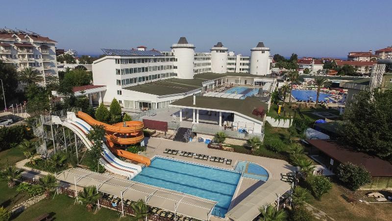 Royal Towers Hotel Kiris 외부 사진