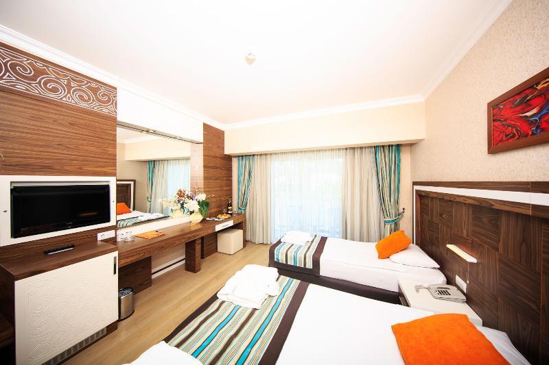 Royal Towers Hotel Kiris 외부 사진